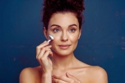 How to Use A Derma Roller: A Step-By-Step Guide